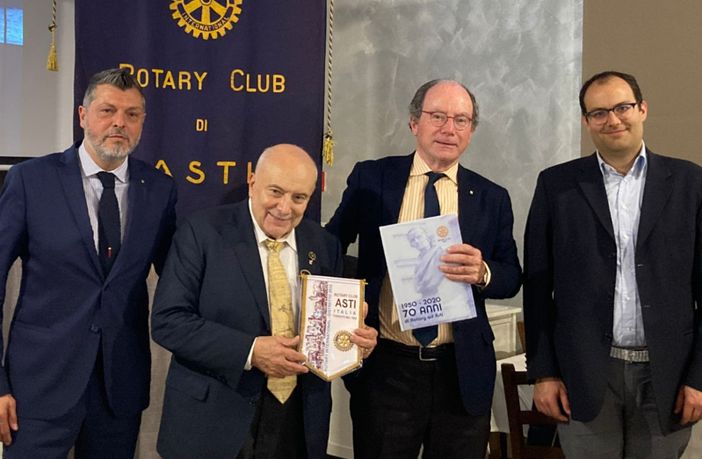 L' astronauta Franco Malerba ospite del Rotary Club di Asti L' astronauta Franco Malerba ospite del Rotary Club di Asti