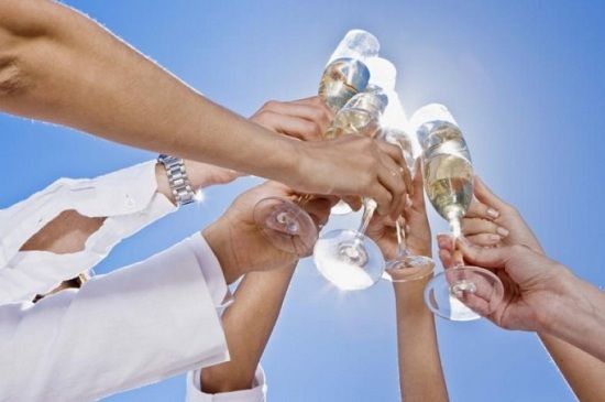 Tempo di brindisi per un posto bellissimo