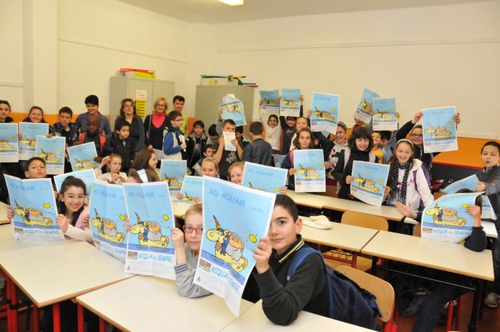 Le iniziative della Polizia di Asti per la Giornata Mondiale dell'Infanzia Le iniziative della Polizia di Asti per la Giornata Mondiale dell'Infanzia