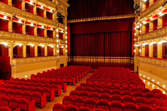 Rinviati a data da destinarsi gli spettacoli in cartellone al Teatro Alfieri Rinviati a data da destinarsi gli spettacoli in cartellone al Teatro Alfieri