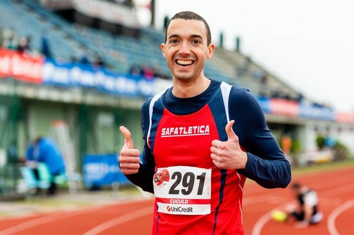 Rimane in coma dopo il salto con l’asta, 8 anni dopo si laurea in Scienze Motorie Rimane in coma dopo il salto con l’asta, 8 anni dopo si laurea in Scienze Motorie