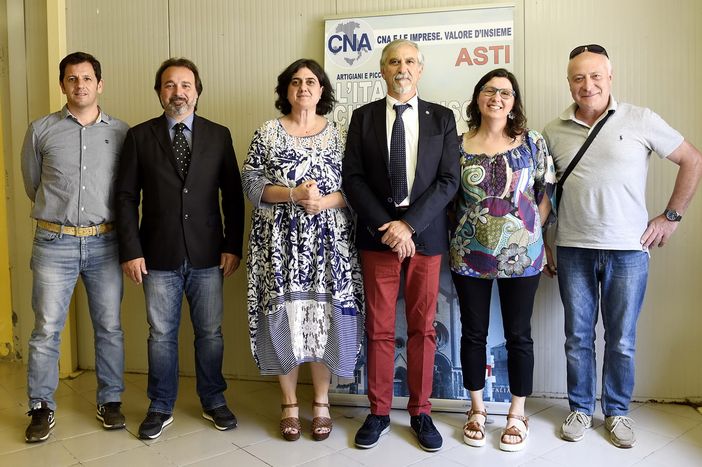 Nella foto, da sinistra: Roberto Mallamace, Fabiano Baù, Stefania Gagliano, Ermanno Laner, Lia Merlone, Valter Massocco