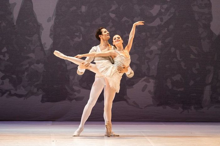 Domenica pomeriggio il Balletto di Milano porterà all’Alfieri “Lo Schiaccianoci” Domenica pomeriggio il Balletto di Milano porterà all’Alfieri “Lo Schiaccianoci”