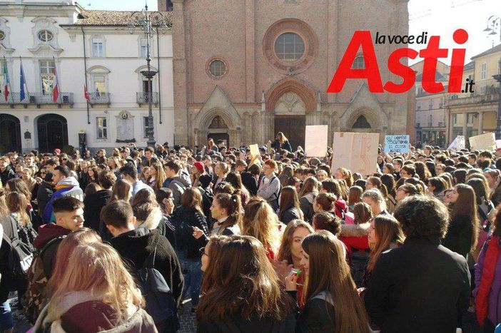Venerdì in piazza San Secondo un presidio per dichiarare l'emergenza climatica anche ad Asti