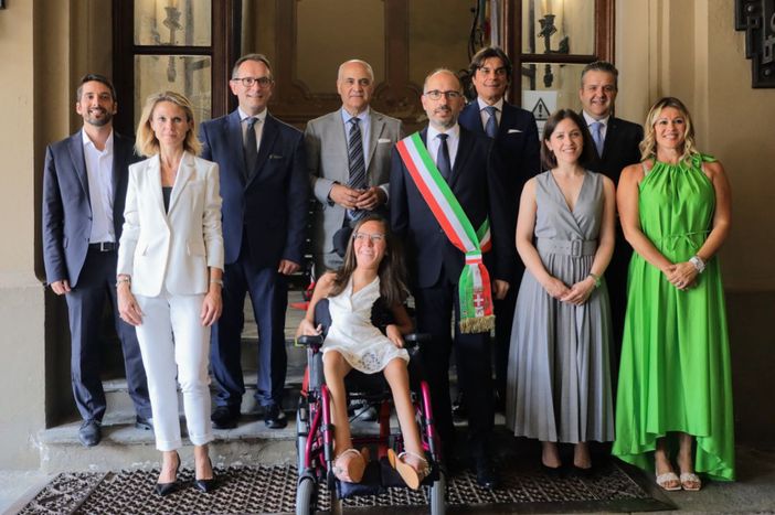 La Giunta al suo insediamento (Merphefoto) La Giunta al suo insediamento (Merphefoto)