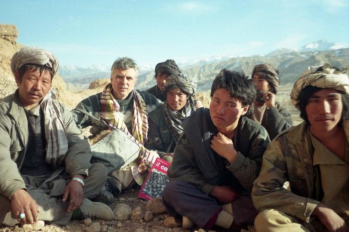 L'attore Stefano Sabelli in Afghanistan L'attore Stefano Sabelli in Afghanistan