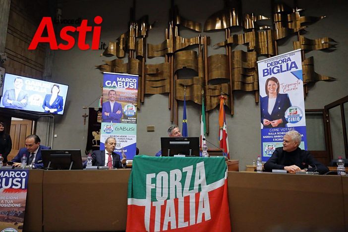 La presentazione dei candidati di Forza Italia alle scorse regionali (Merphefoto) La presentazione dei candidati di Forza Italia alle scorse regionali (Merphefoto)