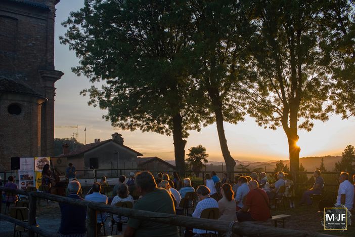 Arriva la 7a edizione del Monfrà Jazz Fest: il “racconto jazz” di un incredibile territorio Patrimonio Unesco Arriva la 7a edizione del Monfrà Jazz Fest: il “racconto jazz” di un incredibile territorio Patrimonio Unesco