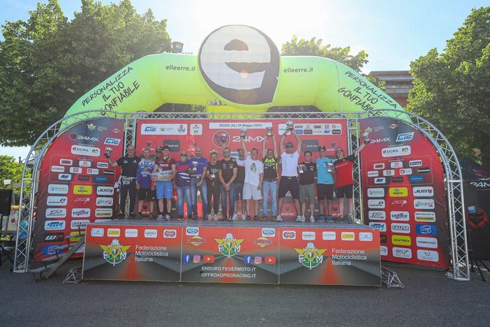 Il moto club Alfieri fa show a Bosio (AL), per la seconda dell'Italiano Major Il moto club Alfieri fa show a Bosio (AL), per la seconda dell'Italiano Major