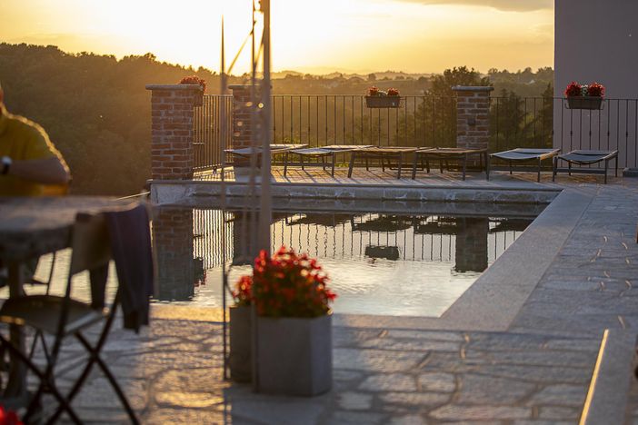 Aperitivo in musica con Tonya Todisco al Casa Serra Eco-Resort &amp; Wellness