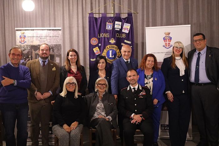 Il colonnello Lando con la presidente Gianuzzi Il colonnello Lando con la presidente Gianuzzi