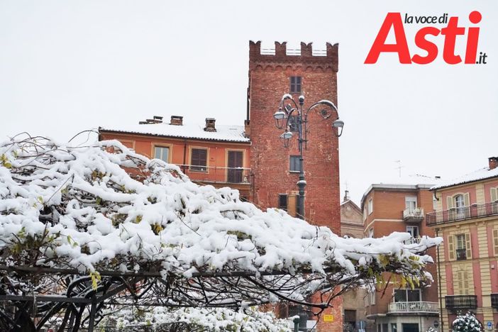 Una delle ultime nevicate ad Asti (Merphefoto)