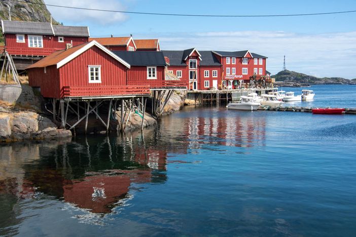 Alcune delle immagini che verranno proiettate giovedì sera