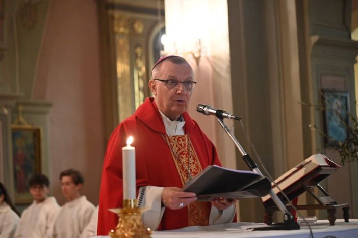 Il vescovo di Asti, monsignor Marco Prastaro Il vescovo di Asti, monsignor Marco Prastaro