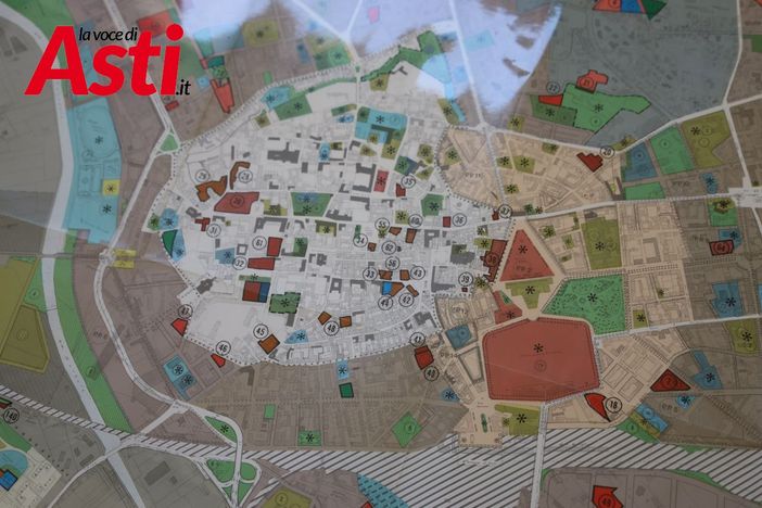 Una delle tavole in mostra all'Archivio di Stato (Ph. Merfephoto - Efrem Zanchettin) Una delle tavole in mostra all'Archivio di Stato (Ph. Merfephoto - Efrem Zanchettin)