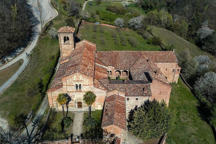 La Canonica di Vezzolano, splendore ad Albugnano La Canonica di Vezzolano, splendore ad Albugnano