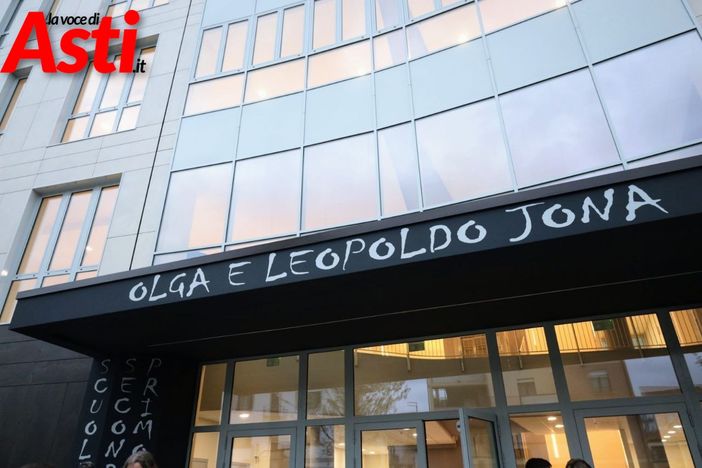 Scuola Secondaria di Primo Grado “O.L. Jona” Scuola Secondaria di Primo Grado “O.L. Jona”