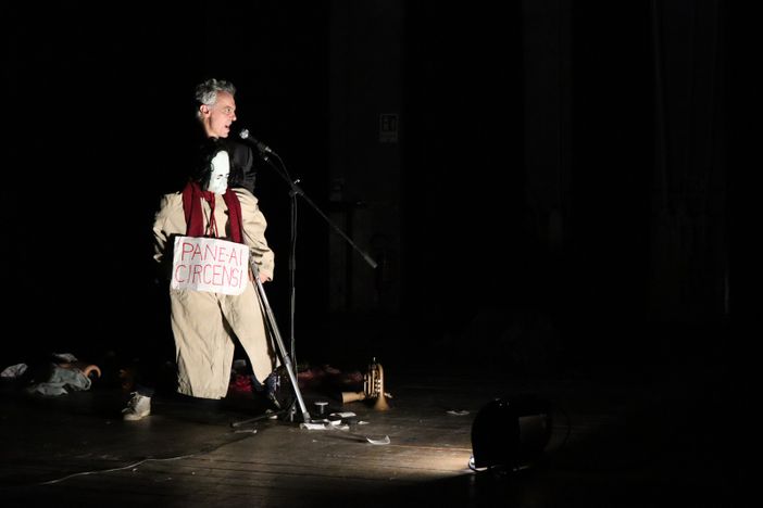 Lo Spazio Kor di Asti porta online lo spettacolo "Kotekino Riff Precotto" di e con Andrea Cosentino Lo Spazio Kor di Asti porta online lo spettacolo "Kotekino Riff Precotto" di e con Andrea Cosentino