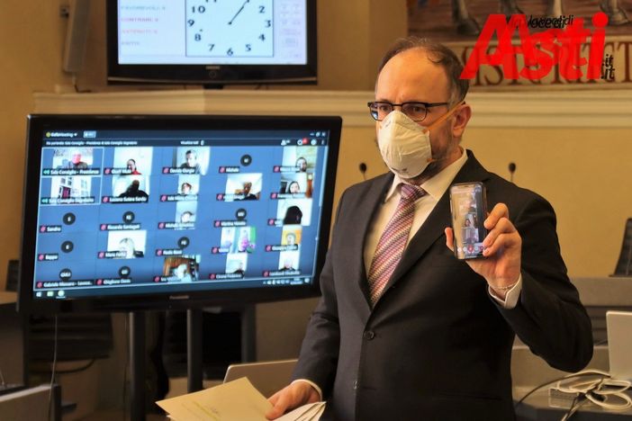 Il sindaco Rasero in una foto di archivio (MerfePhoto) Il sindaco Rasero in una foto di archivio (MerfePhoto)