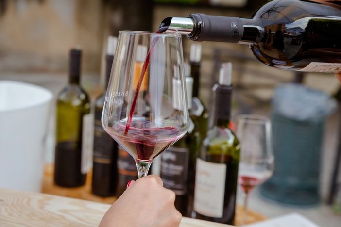 Torna venerdì e sabato ad Agliano "Barbera Unplugged" Torna venerdì e sabato ad Agliano "Barbera Unplugged"