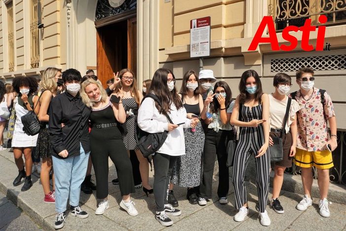 Ultimo giorno di scuola per gli studenti del Liceo Classico Alfieri