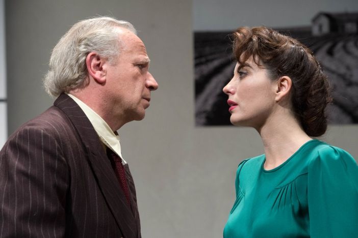 “Il piacere dell’onesta”in scena martedì 19 al teatro Alfieri “Il piacere dell’onesta”in scena martedì 19 al teatro Alfieri