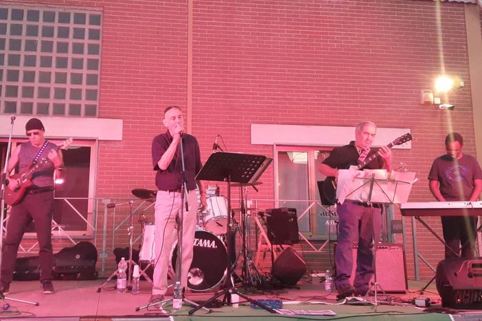 Il gruppo astigiano “Marasma Rock in concerto per la Pegaso Il gruppo astigiano “Marasma Rock in concerto per la Pegaso