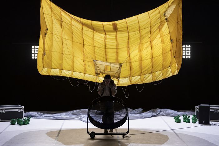 Al Teatro Alfieri arriva "L'angelo della storia" Al Teatro Alfieri arriva "L'angelo della storia"