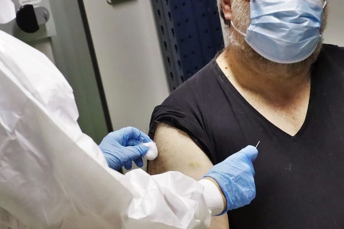 Il Piemonte raggiunge l'obiettivo: oggi sono state vaccinate oltre 30mila persone contro il Covid Il Piemonte raggiunge l'obiettivo: oggi sono state vaccinate oltre 30mila persone contro il Covid