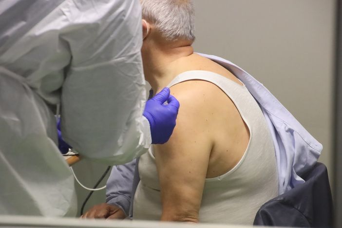 Covid: in consegna in Piemonte 109.980 dosi di vaccino Pfizer