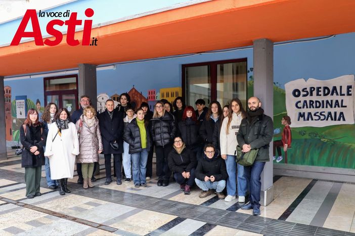 Il Liceo artistico di Asti porta colore ed emozioni al Cardinal Massaia con un nuovo murale