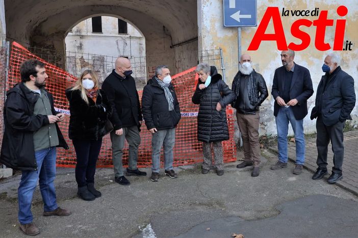 Alcune immagini del primo &quot;Percorso di ascolto&quot; del candidato sindaco di centrosinistra e di alcuni membri della coalizione