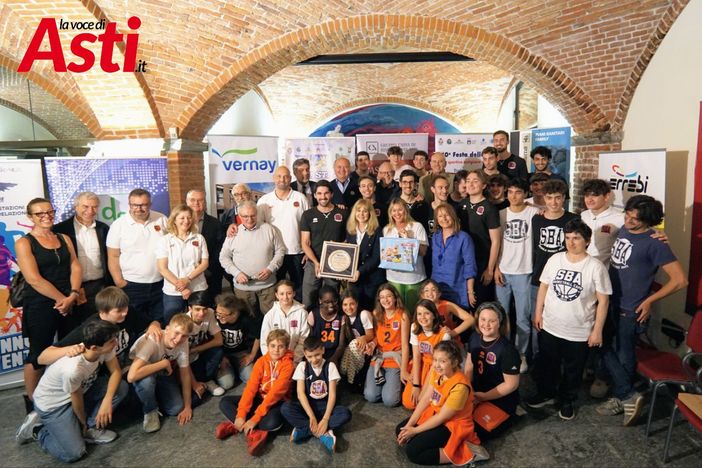 StraAsti: continuano le iscrizioni per la manifestazione più amata dagli astigiani. Sport, solidarietà e divertimento StraAsti: continuano le iscrizioni per la manifestazione più amata dagli astigiani. Sport, solidarietà e divertimento