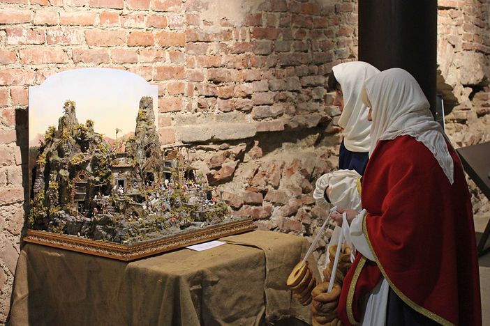 La mostra sui Presepi Napoletani al Diocesano di Asti aperta fino a domenica 27 gennaio