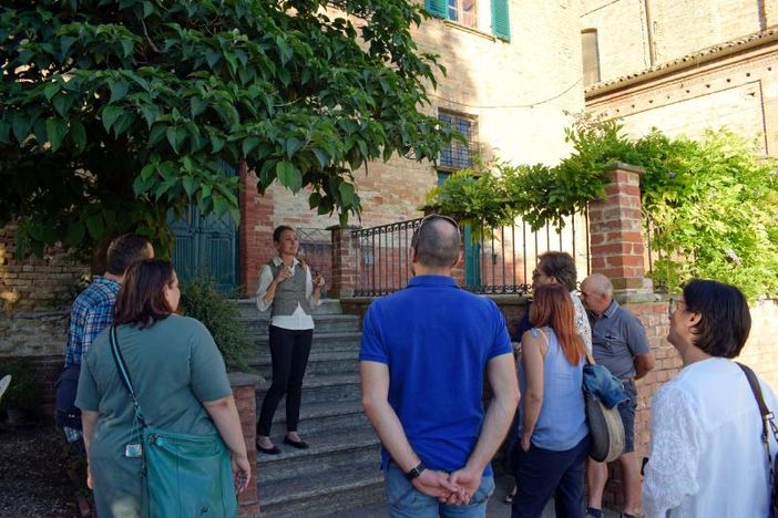 Continua lo “Storymoving Festival: le Cascine e i Castelli”. Domenica tappa a Canelli