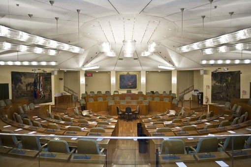 Legge sul gioco d'azzardo, l'opposizione fa ostruzionismo: gli emendamenti in aula sono diventati più di 50mila