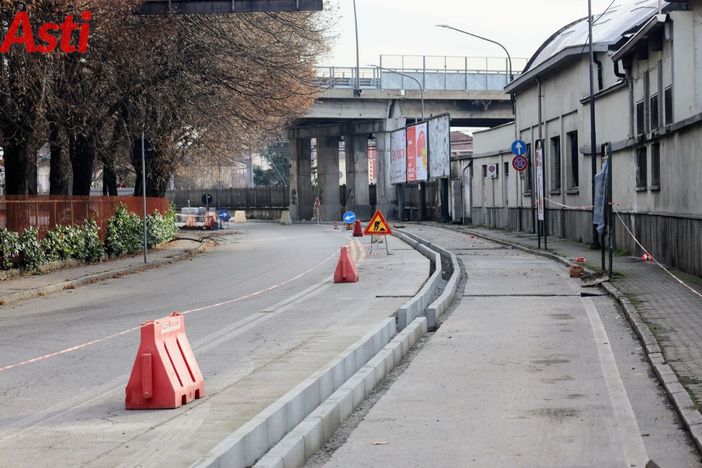 Un tratto della pista ciclabile in corso di realizzazione Un tratto della pista ciclabile in corso di realizzazione
