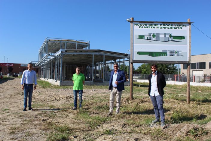 Nizza Monferrato, gli assessori regionali Icardi e Gabusi in visita al cantiere della nuova sede della Croce Verde