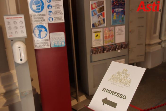 L'ingresso in sicurezza a Palazzo Mazzetti
