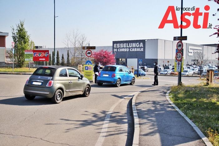 Coronavirus, i sindacati: "Appoggiamo la scelta del sindaco di chiudere attività a Pasqua e Pasquetta" Coronavirus, i sindacati: "Appoggiamo la scelta del sindaco di chiudere attività a Pasqua e Pasquetta"