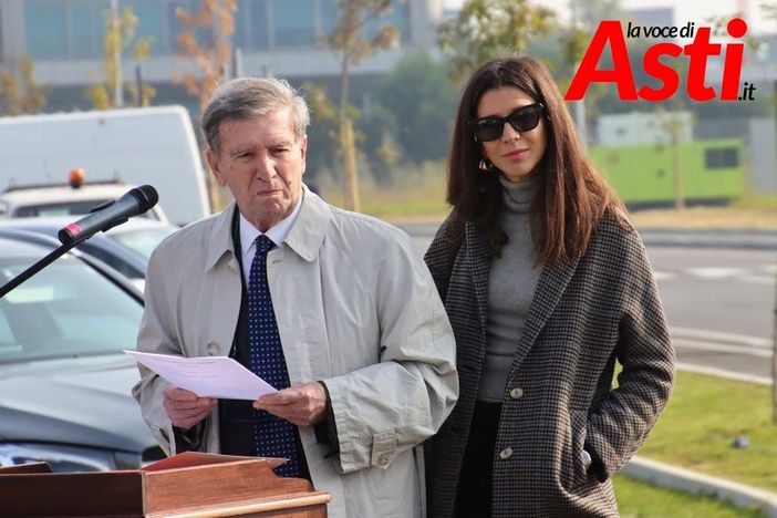 "Un astigiano medio fortunato": la Saclà saluta il suo presidente Lorenzo Ercole. Cordoglio da tutta la città e dal presidente Cirio "Un astigiano medio fortunato": la Saclà saluta il suo presidente Lorenzo Ercole. Cordoglio da tutta la città e dal presidente Cirio