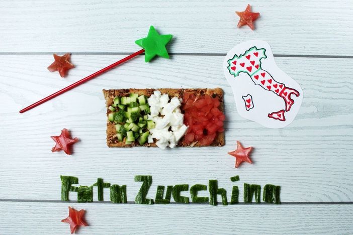 Felici & Veloci, la nuova ricetta di Fata Zucchina: 'Bandiera snack' Felici & Veloci, la nuova ricetta di Fata Zucchina: 'Bandiera snack'