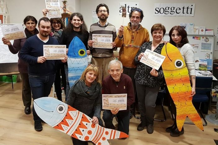 Riunione operativa per il gruppo di coordinamento delle Sardine astigiane (immagine, come le altre presenti in questo articolo, tratta dal gruppo FB del movimento astigiano) Riunione operativa per il gruppo di coordinamento delle Sardine astigiane (immagine, come le altre presenti in questo articolo, tratta dal gruppo FB del movimento astigiano)