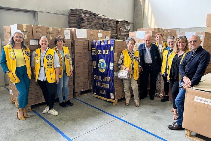 Straordinario successo per il service Lions &quot;Una spesa da... Leoni&quot;