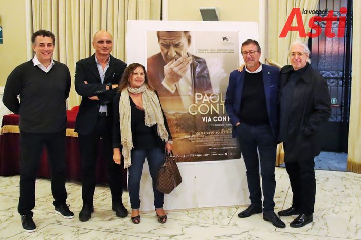 Riccardo Costa, Paolo Manera, Rita Allevato, Giorgio Verdelli e Guido Harari (MerfePhoto) Riccardo Costa, Paolo Manera, Rita Allevato, Giorgio Verdelli e Guido Harari (MerfePhoto)