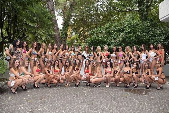 Ad Asti arriva il concorso nazionale di bellezza "Un volto per la fotomodella" Ad Asti arriva il concorso nazionale di bellezza "Un volto per la fotomodella"