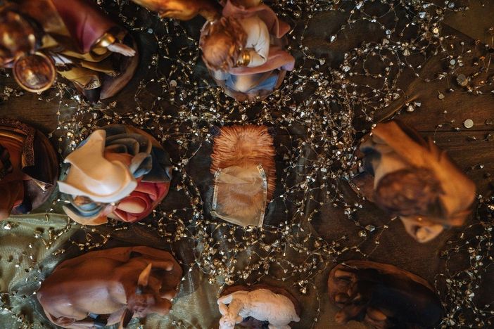 Oro Incenso Mirra festeggia dieci anni: il Monferrato accende la magia dei presepi Oro Incenso Mirra festeggia dieci anni: il Monferrato accende la magia dei presepi