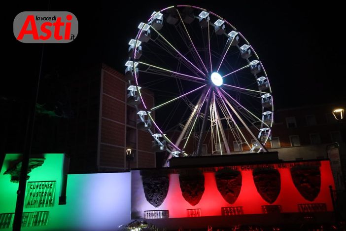 La ruota in occasione del Magico Paese di Natale 2022 (Merphefoto)