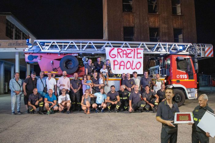 Vigili del fuoco di Asti, in pensione, dopo 38 anni, il capo reparto Paolo Tinelli Vigili del fuoco di Asti, in pensione, dopo 38 anni, il capo reparto Paolo Tinelli
