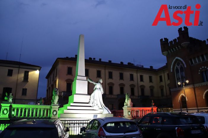 Il monumento di piazza Roma